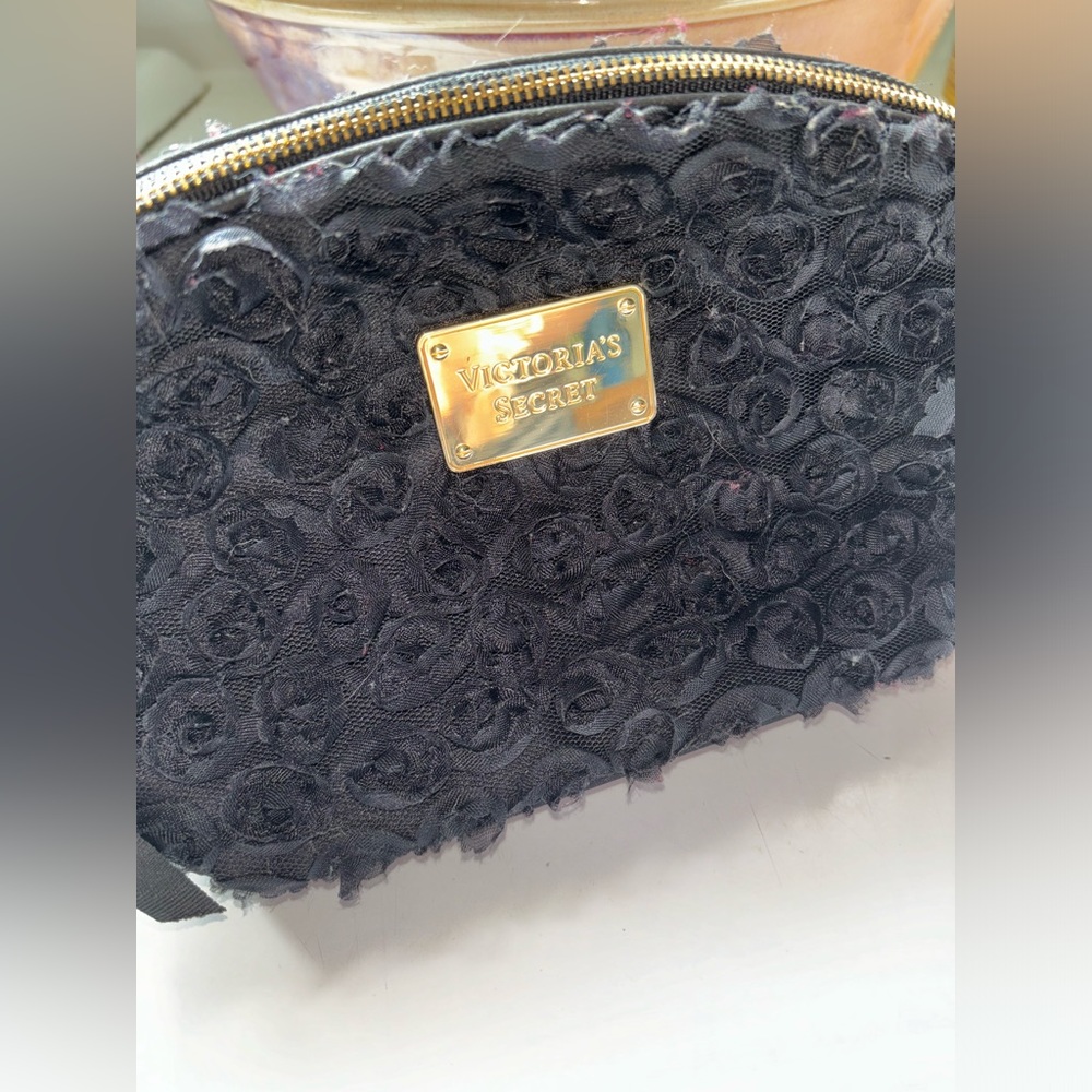 VS clutch/make up bag